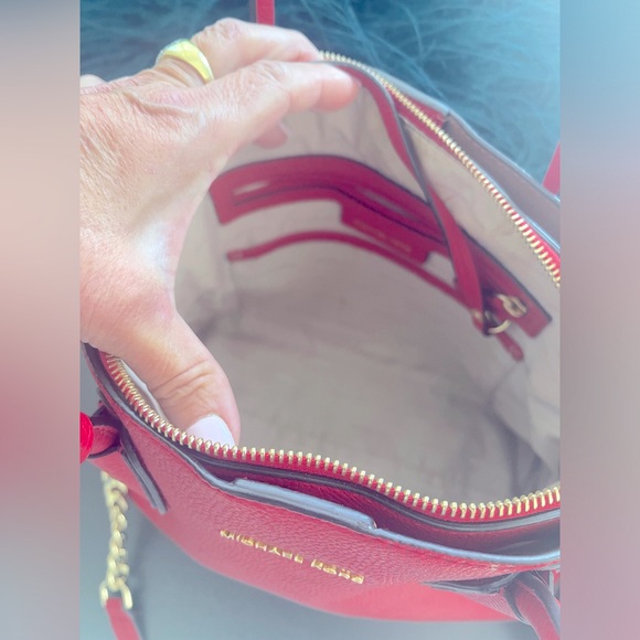 Michael Kors Studio Mercer large Dome Satchel Bag in dark Sangria - Picture 10 of 16